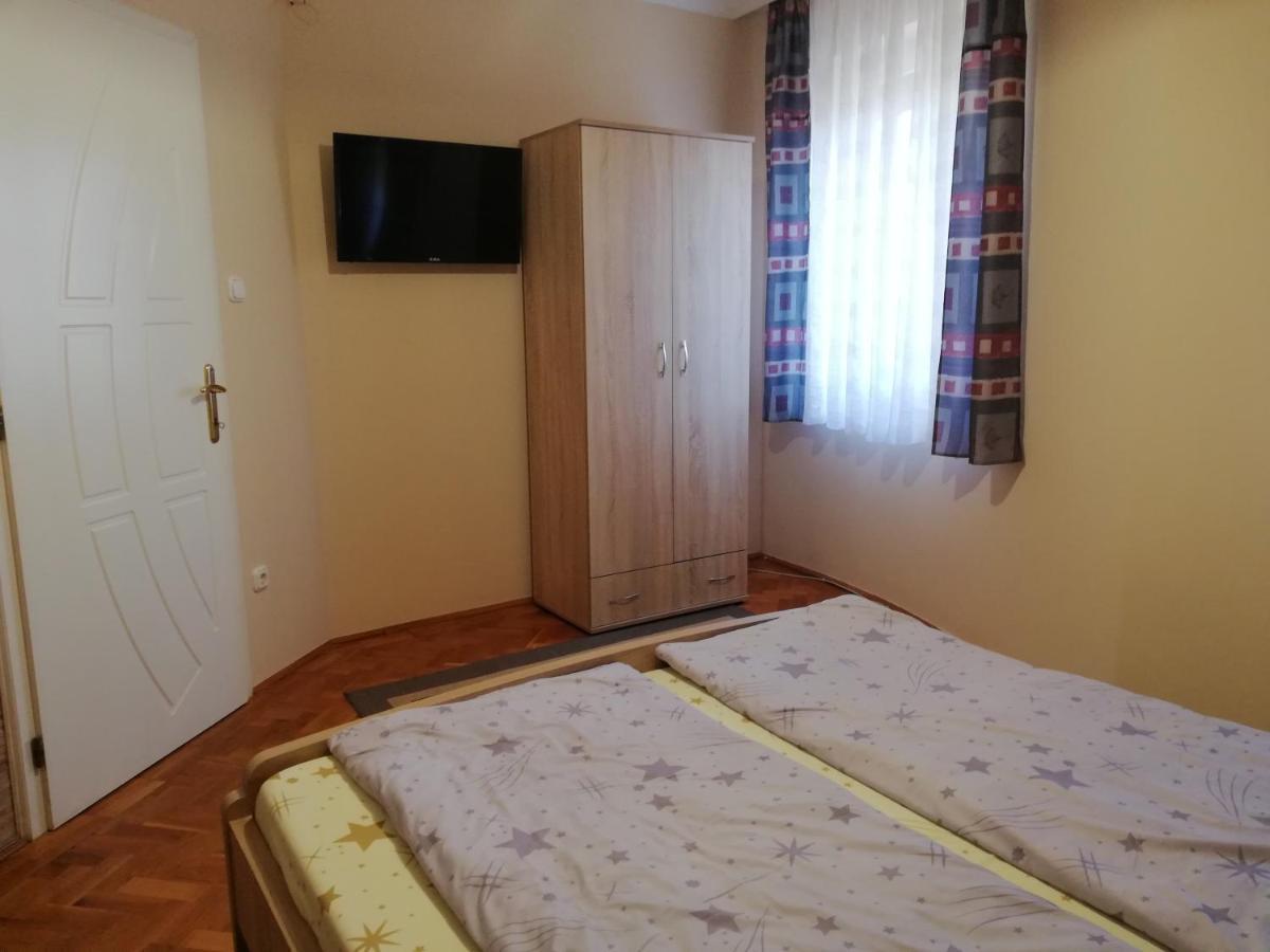 Imola És Andrea Apartmanház Hajdúszoboszló Kültér fotó