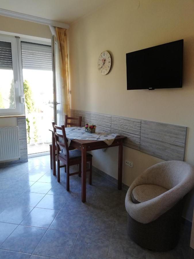 Imola És Andrea Apartmanház Hajdúszoboszló Kültér fotó