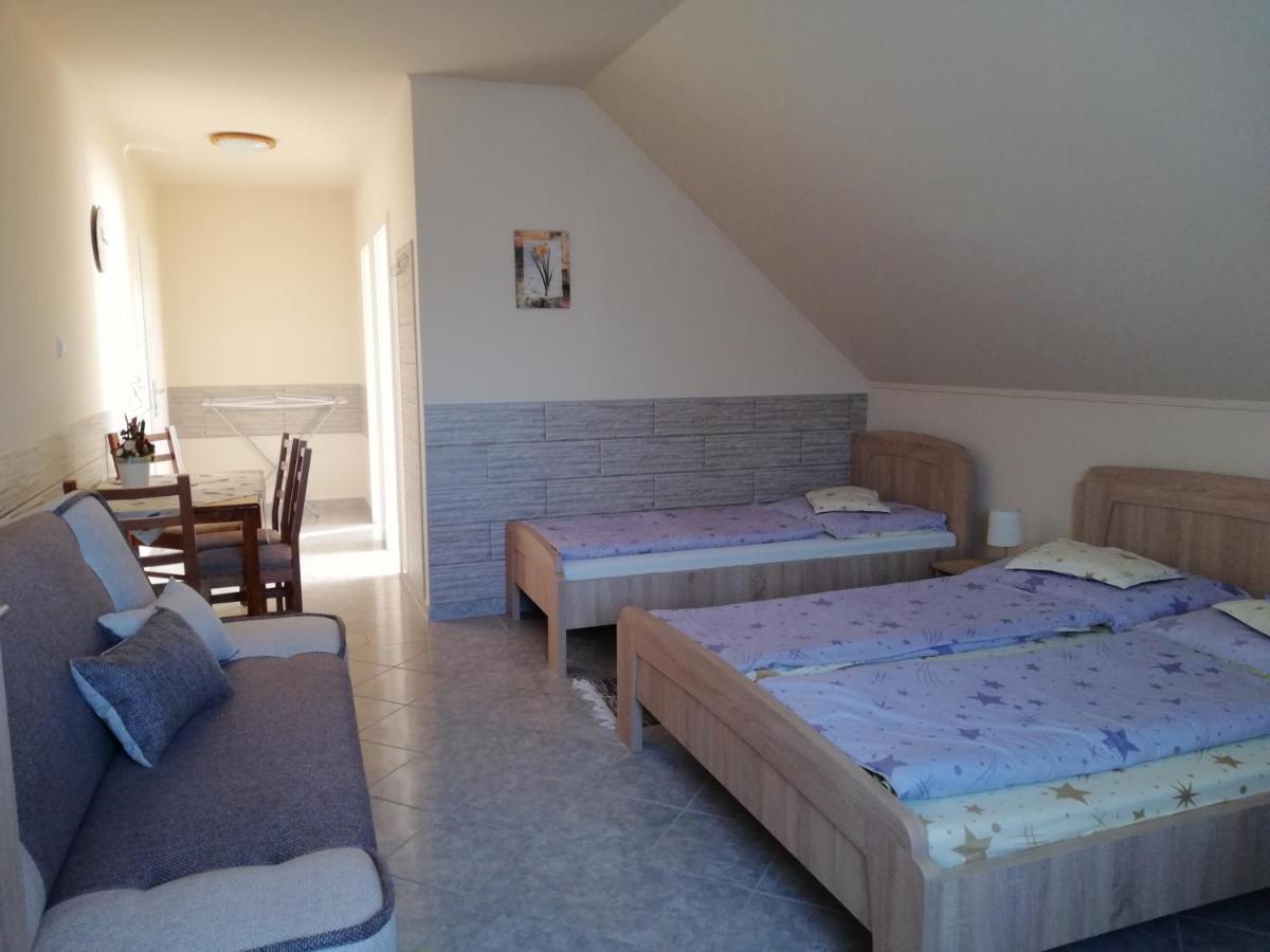 Imola És Andrea Apartmanház Hajdúszoboszló Kültér fotó