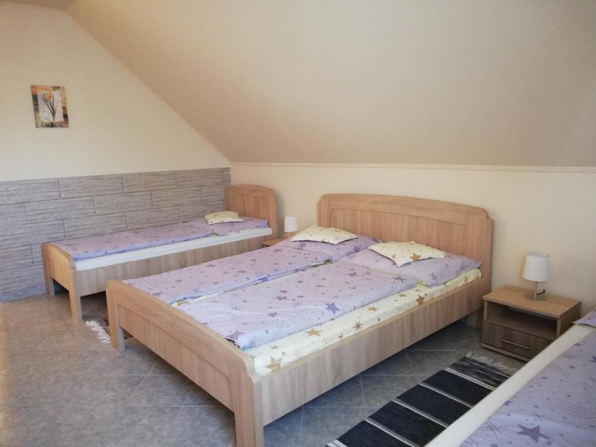 Imola És Andrea Apartmanház Hajdúszoboszló Kültér fotó