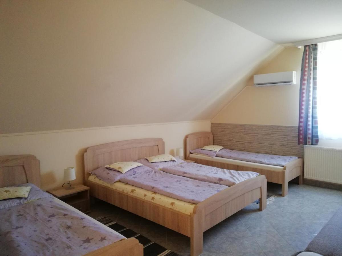 Imola És Andrea Apartmanház Hajdúszoboszló Kültér fotó